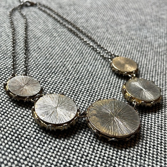 ✨ Talbots Sun Burst Gold and Pearl-like cabochon Statement Necklace ✨ - Picture 15 of 17